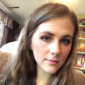 Meet your Posher, Michaela